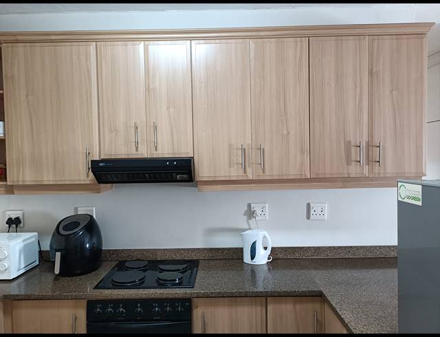 2 BEDROOM APARTMENT BLOCK FOR SALE IN ESSENWOOD